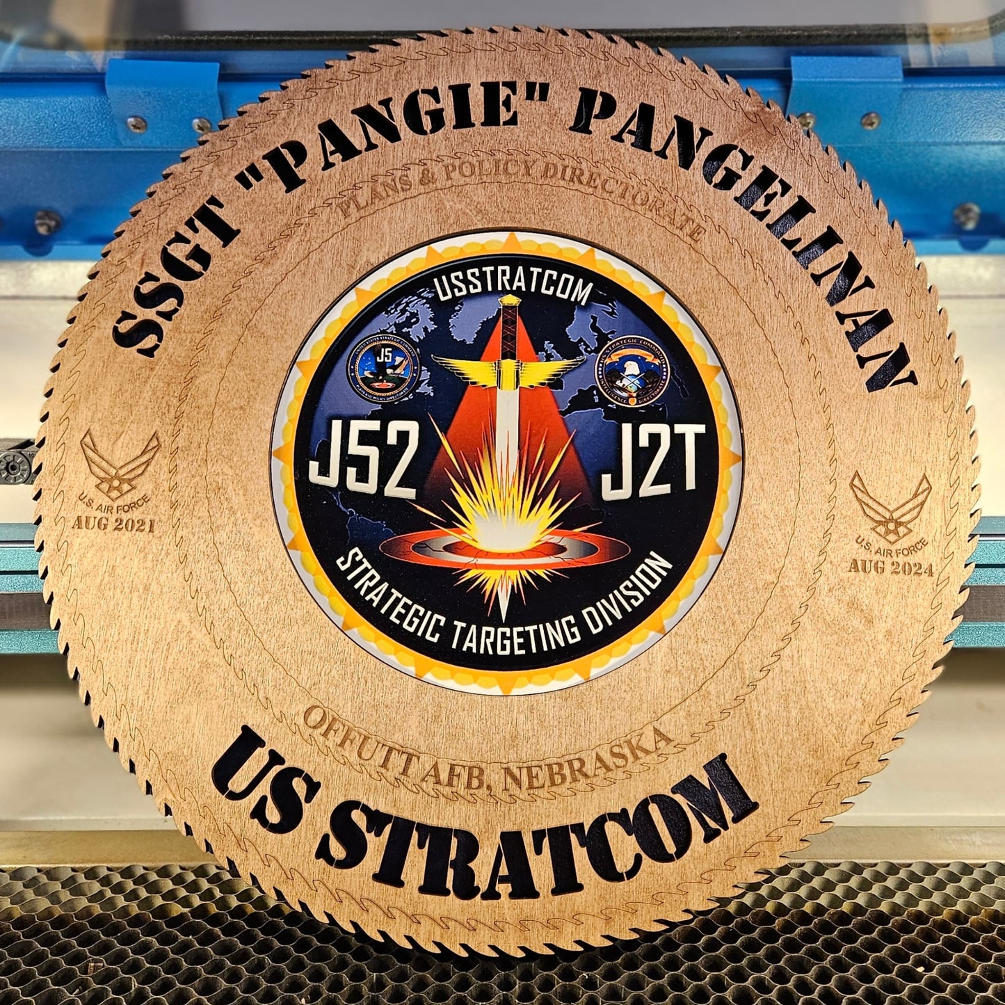 Circle Plaque - Military Plaque - 15" x 15"