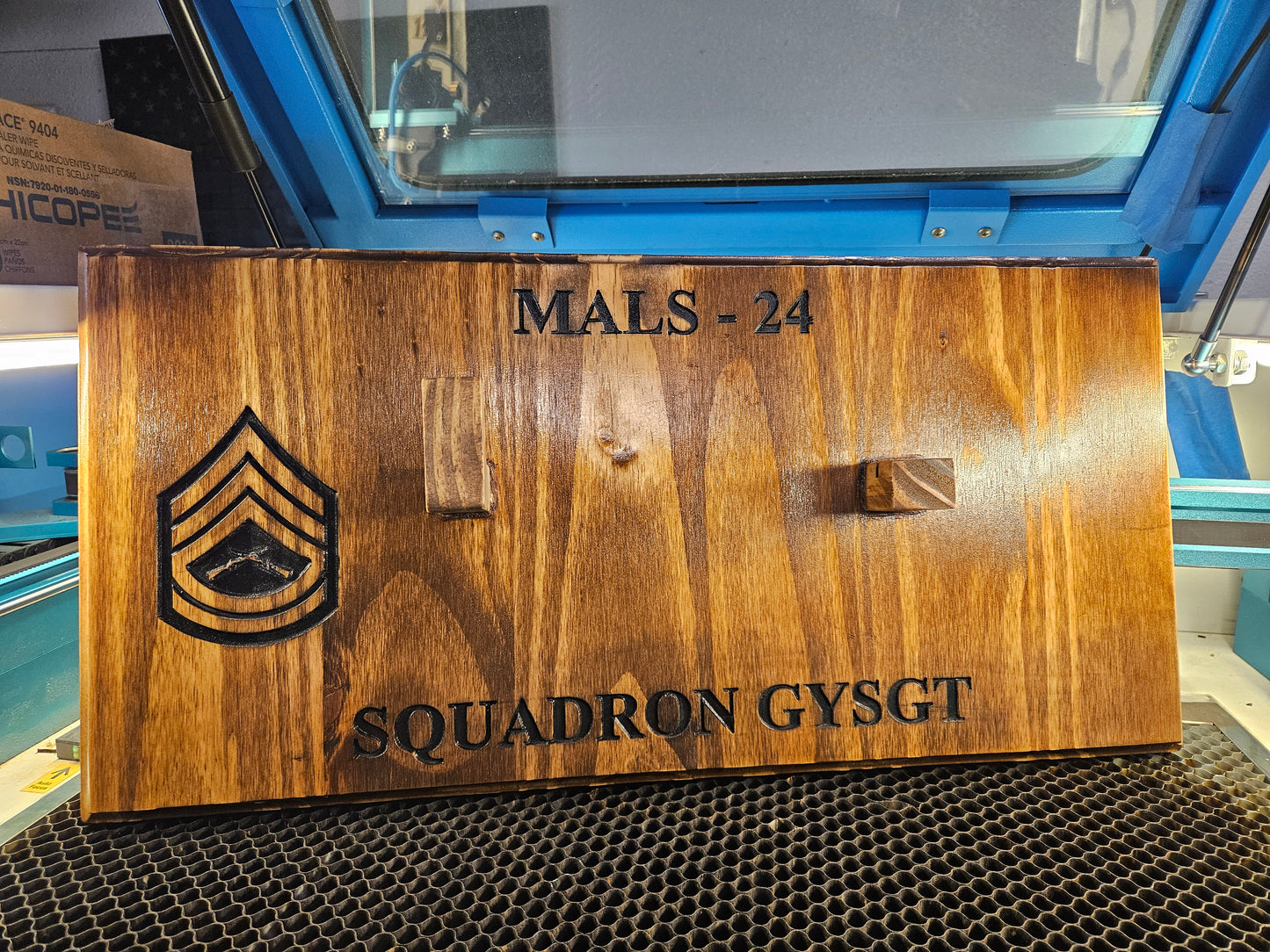 Knife Display - USMC Knife Display